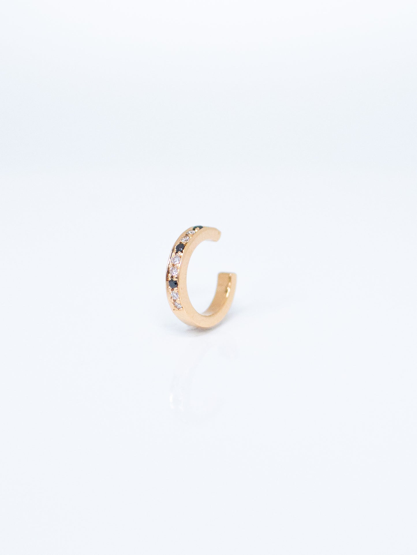18K EARCUFF