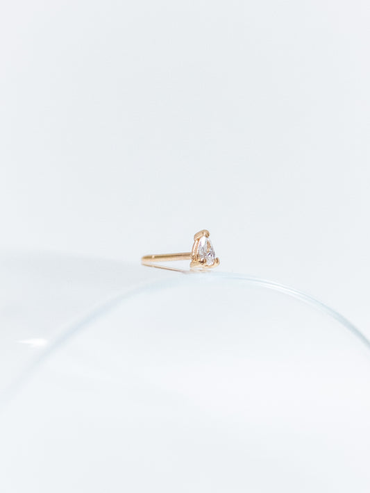 18K PEAR DIAMOND STUD