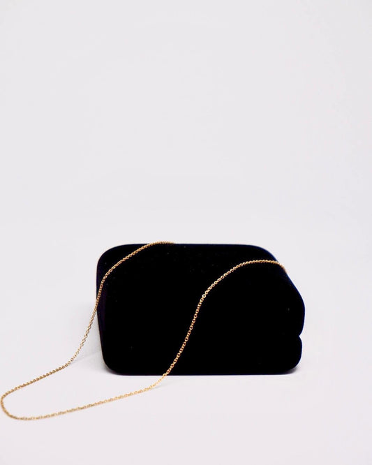 18K WHITE OR YELLOW GOLDEN NECKLACES IN DIFFERENT LENGTHS